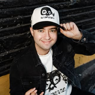 Eli Lesser profile picture